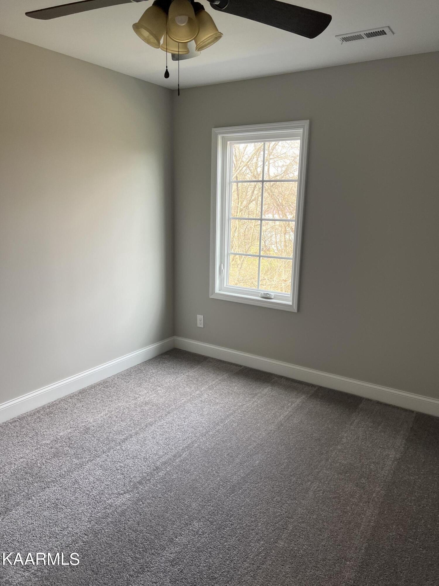 801809 East Lincoln Road Alcoa, TN 37701 - Photo 11 of 15 Gallery Image 11