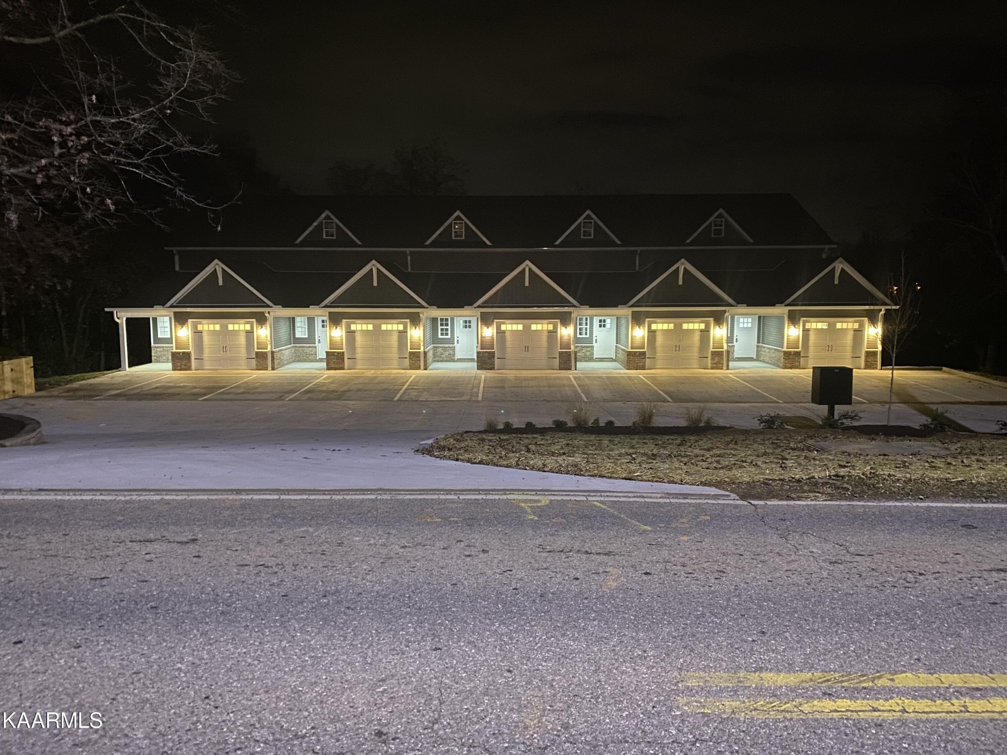 801809 East Lincoln Road Alcoa, TN 37701 - Photo 15 of 15 Gallery Image 15