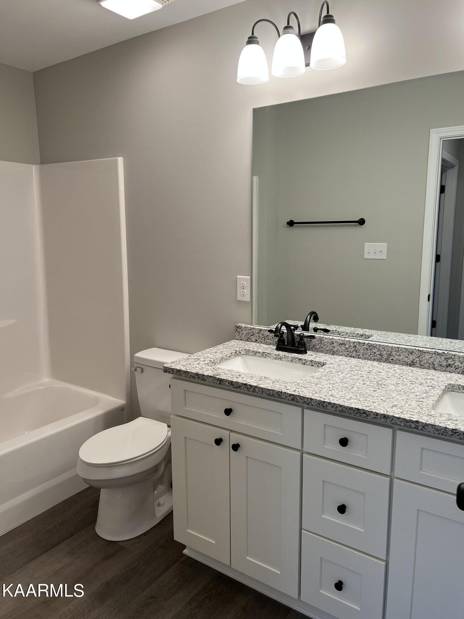 801809 East Lincoln Road Alcoa, TN 37701 - Photo 7 of 15 Gallery Image 7