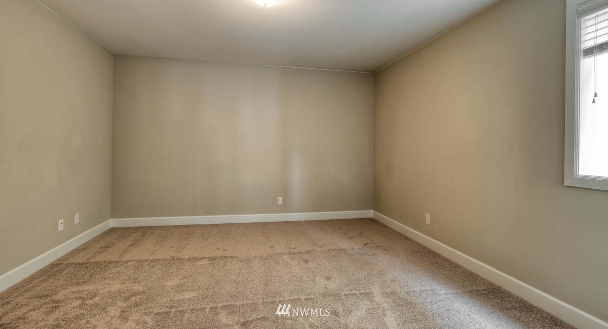 17517 40th Drive Southeast, Unit 28 Bothell, WA 98012 - Photo 16 of 19 Gallery Image 16