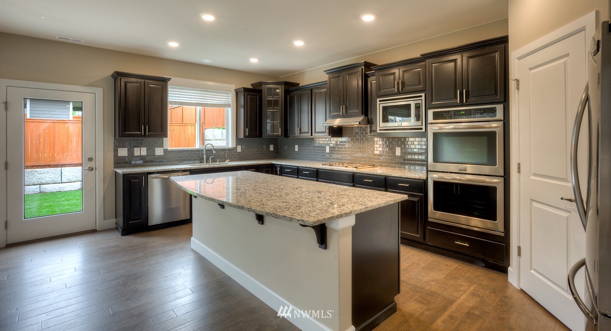 17517 40th Drive Southeast, Unit 28 Bothell, WA 98012 - Photo 5 of 19 Gallery Image 5