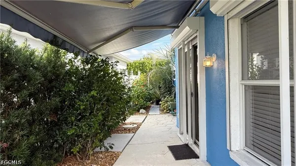 $2,100 | 10700 Aqua Surf Court, Estero, FL 33928