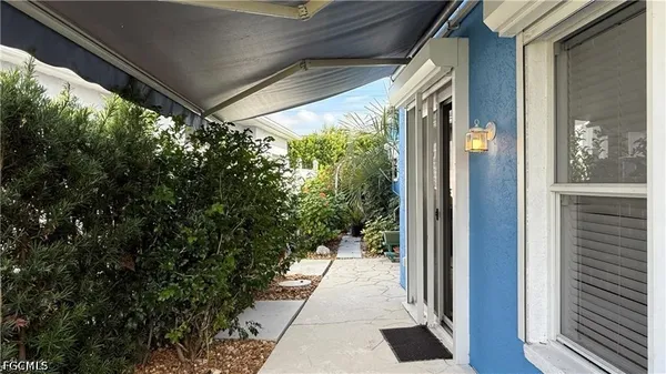 $2,100 | 10700 Aqua Surf Court, Estero, FL 33928