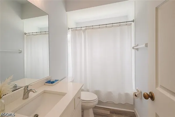 $2,100 | 10700 Aqua Surf Court, Estero, FL 33928