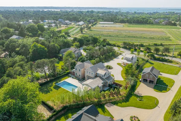 $11,950,000 | 59 Polpis Road, Nantucket, MA 02554