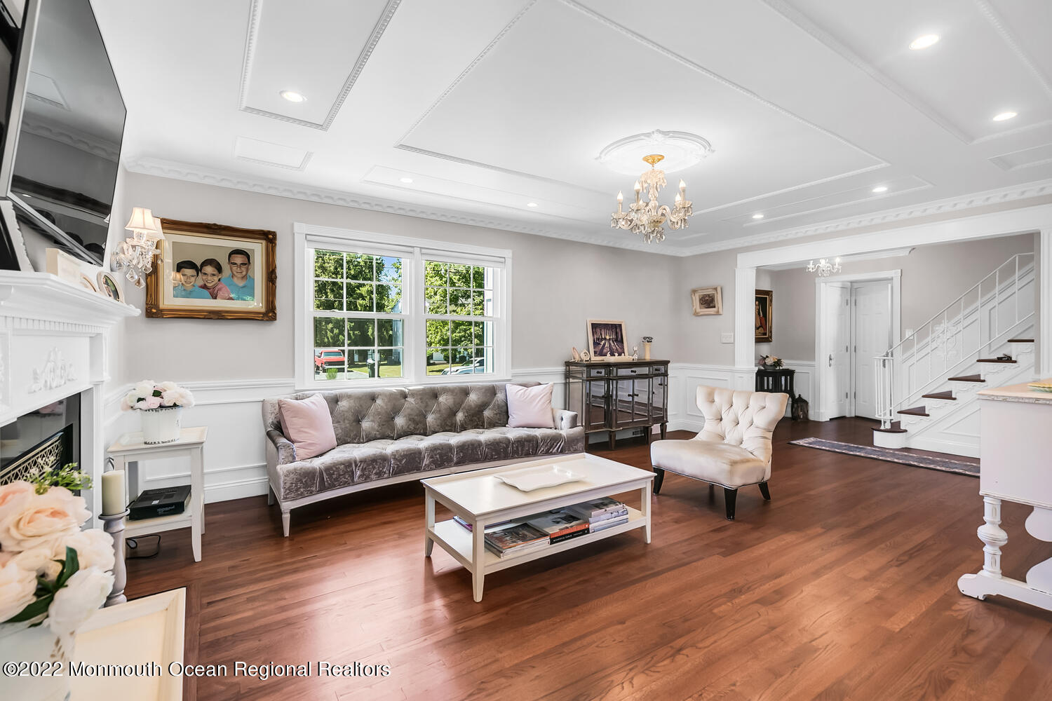 12 North Westfield Road Howell, NJ 07731 - Photo 6 of 20 Living Room