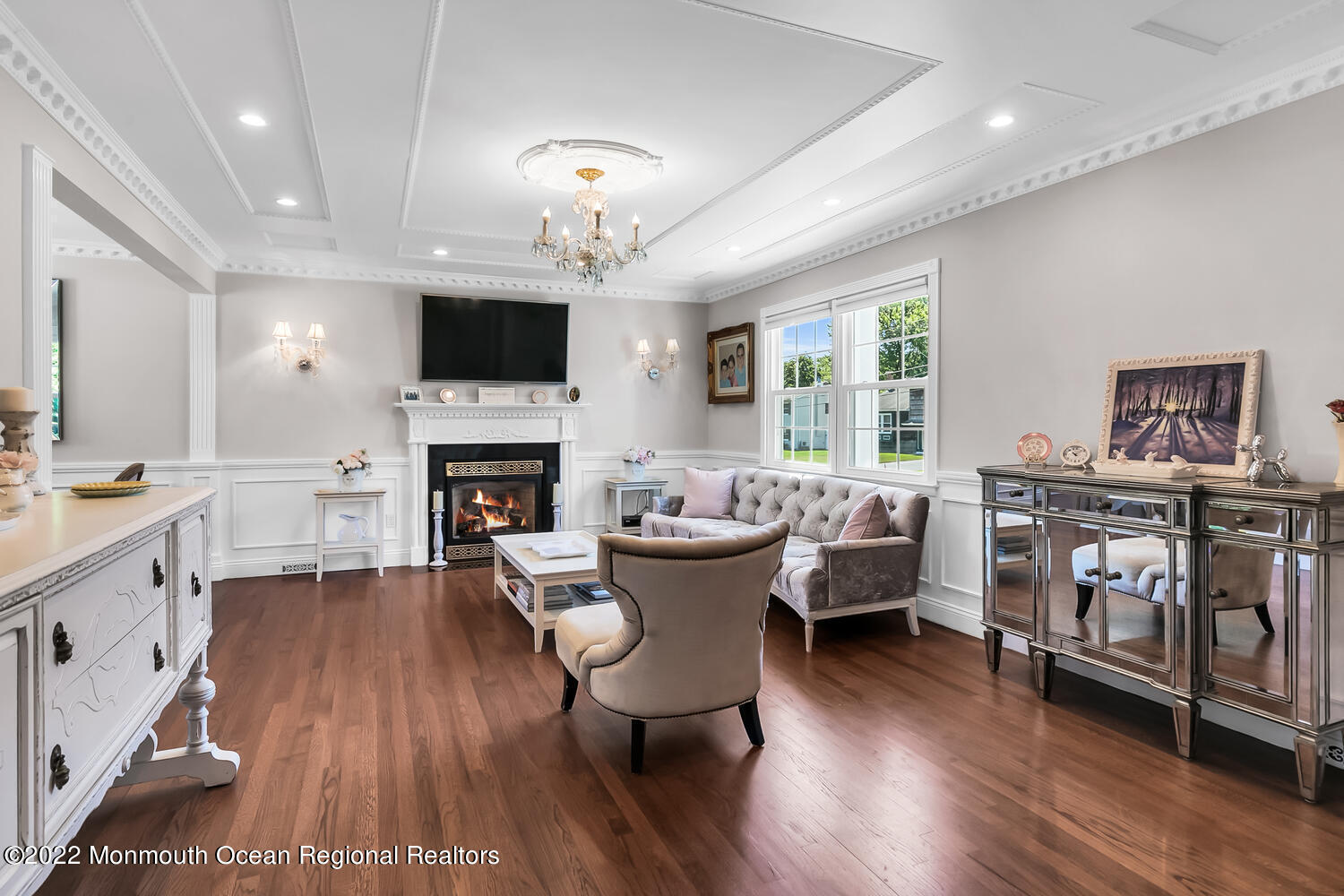 12 North Westfield Road Howell, NJ 07731 - Photo 7 of 20 Living Room