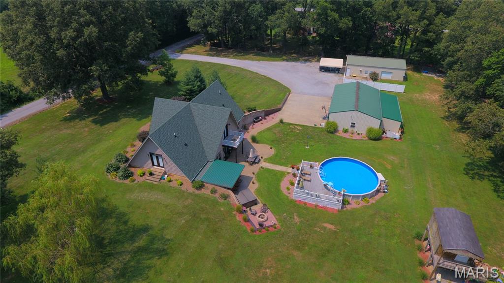 800 Old Broughton Road Eldorado, IL 62930 - Photo 1 of 97