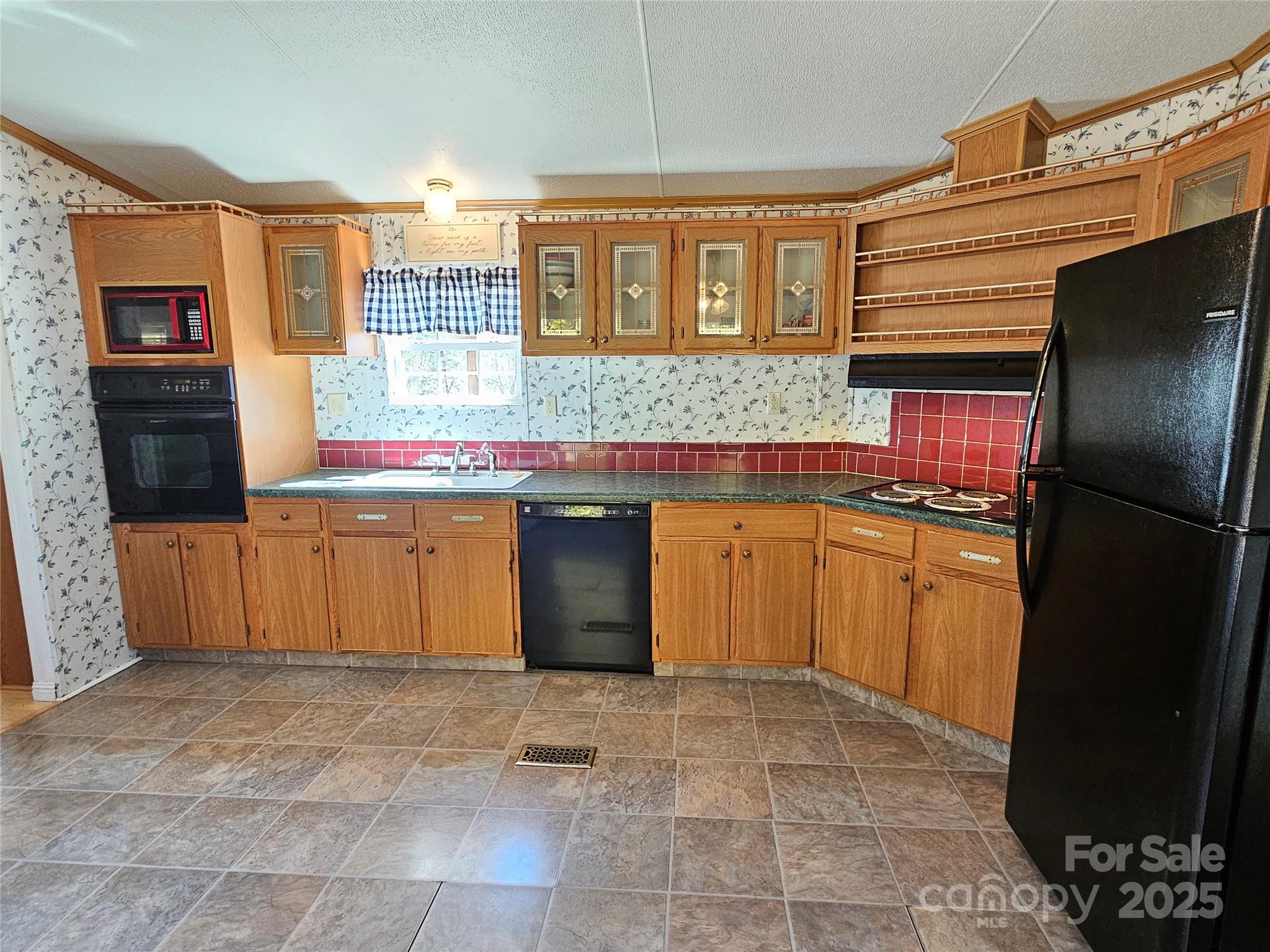 2442 Christopher Road Morganton, NC 28655 - Photo 22 of 42 Gallery Image 22