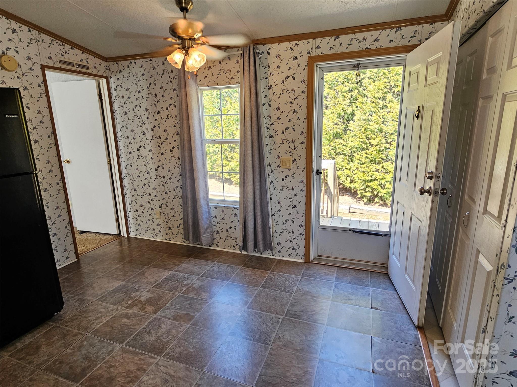 2442 Christopher Road Morganton, NC 28655 - Photo 23 of 42 Gallery Image 23