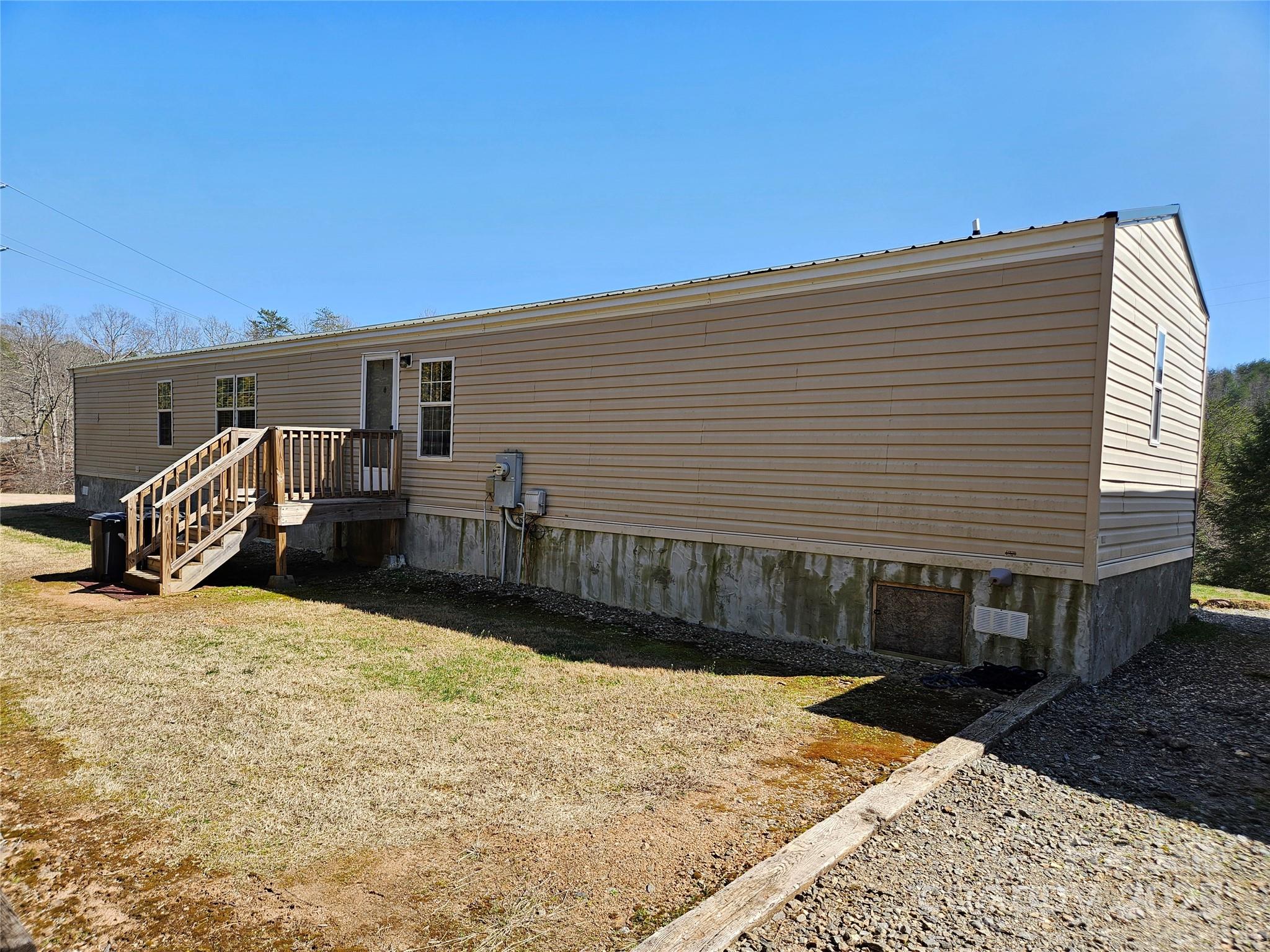 2442 Christopher Road Morganton, NC 28655 - Photo 41 of 42 Gallery Image 41