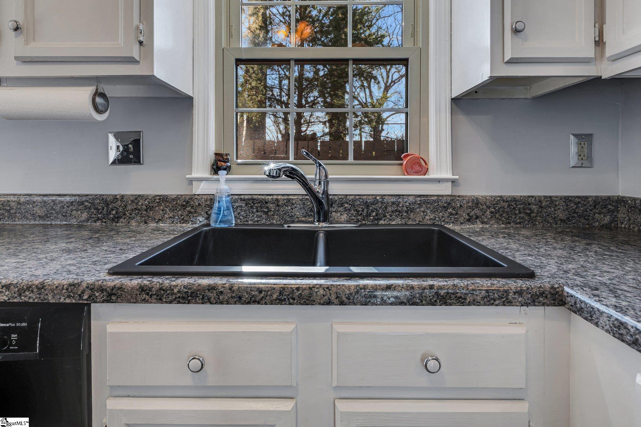 710 Hunts Bridge Road, Unit 5 Greenville, SC 29617 - Photo 17 of 30 Gallery Image 17