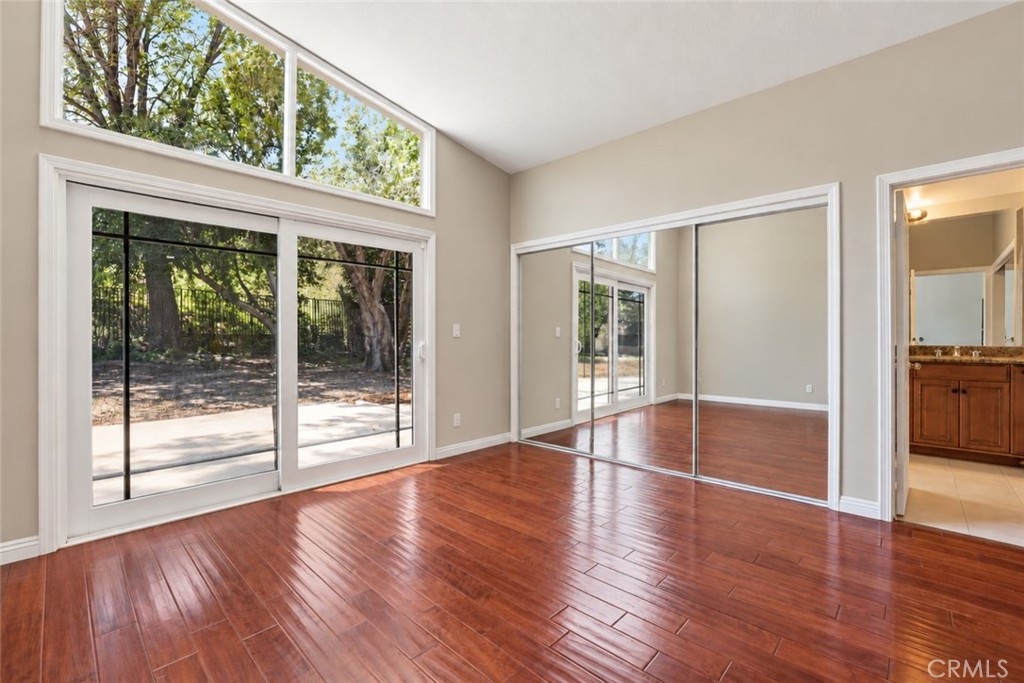11841 Laughton Way Porter Ranch, CA 91326 - Photo 18 of 26 Gallery Image 18