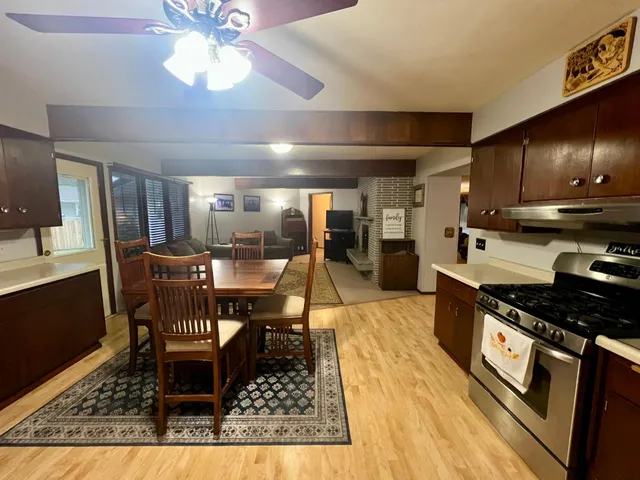 $350,000 | 1020 Roberts Road Southwest, Hutchinson, MN 55350