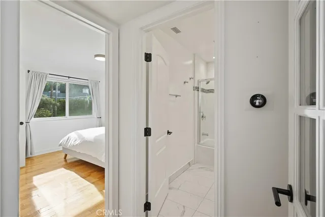 $1,098,000 | 2507 East Glenoaks Boulevard, Glendale, CA 91206