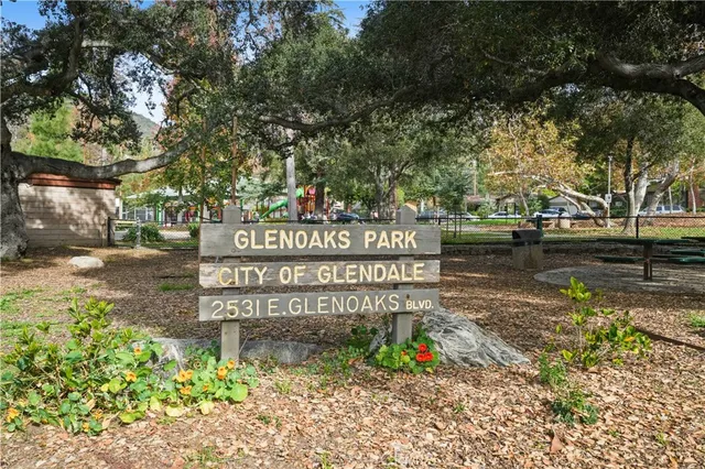 $1,098,000 | 2507 East Glenoaks Boulevard, Glendale, CA 91206