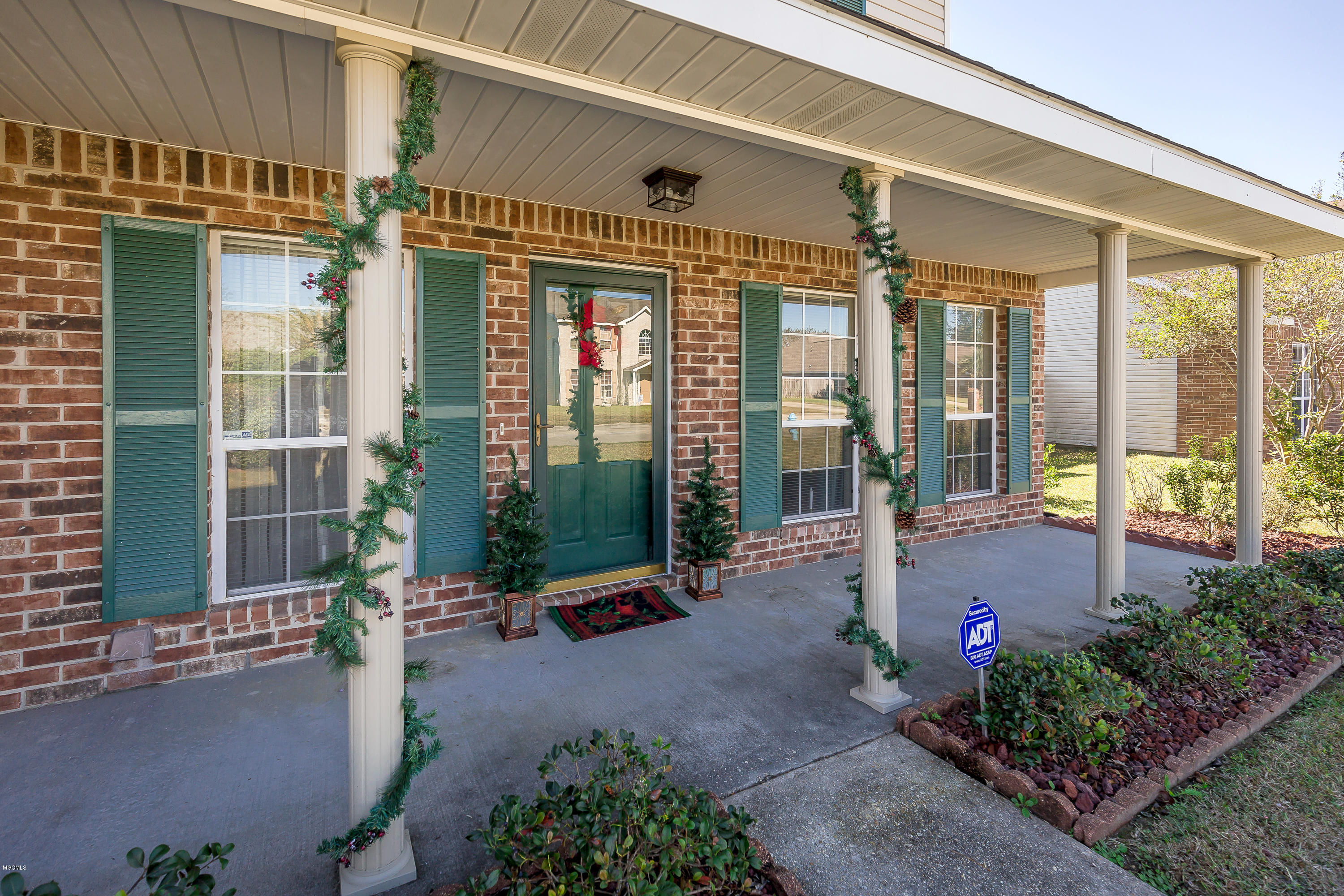 3618 Reeves Lane Ocean Springs, MS 39564 - Photo 2 of 37 IMG_3284