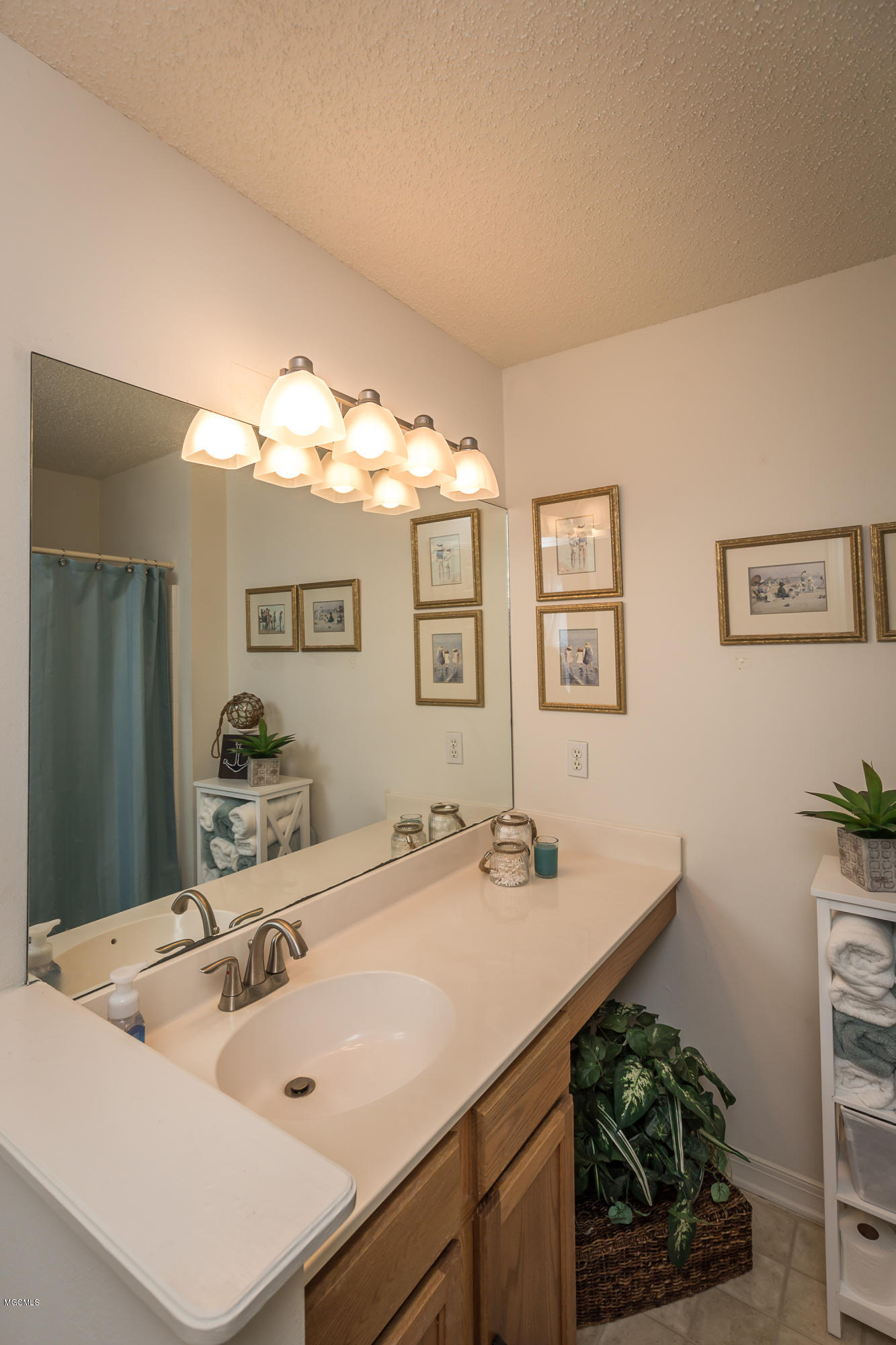 3618 Reeves Lane Ocean Springs, MS 39564 - Photo 27 of 37 IMG_3242