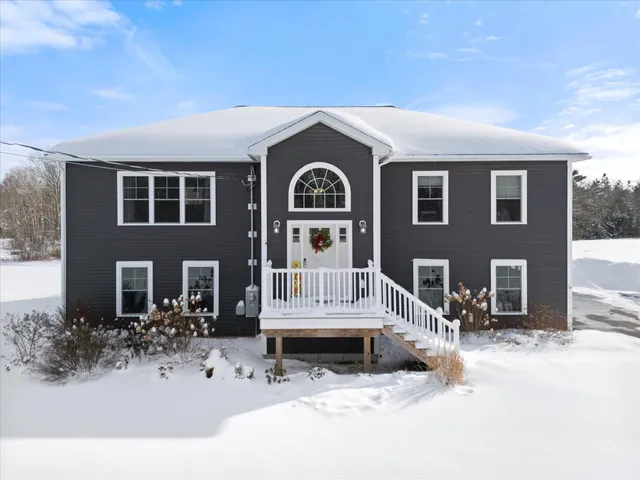 $499,999 | 1197 Western Avenue, Hampden, ME 04444