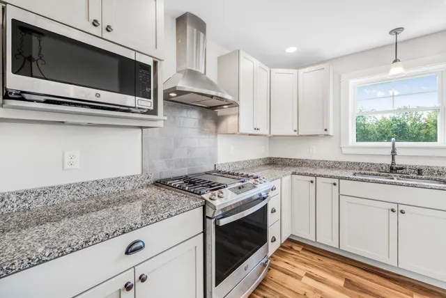 $499,999 | 1197 Western Avenue, Hampden, ME 04444