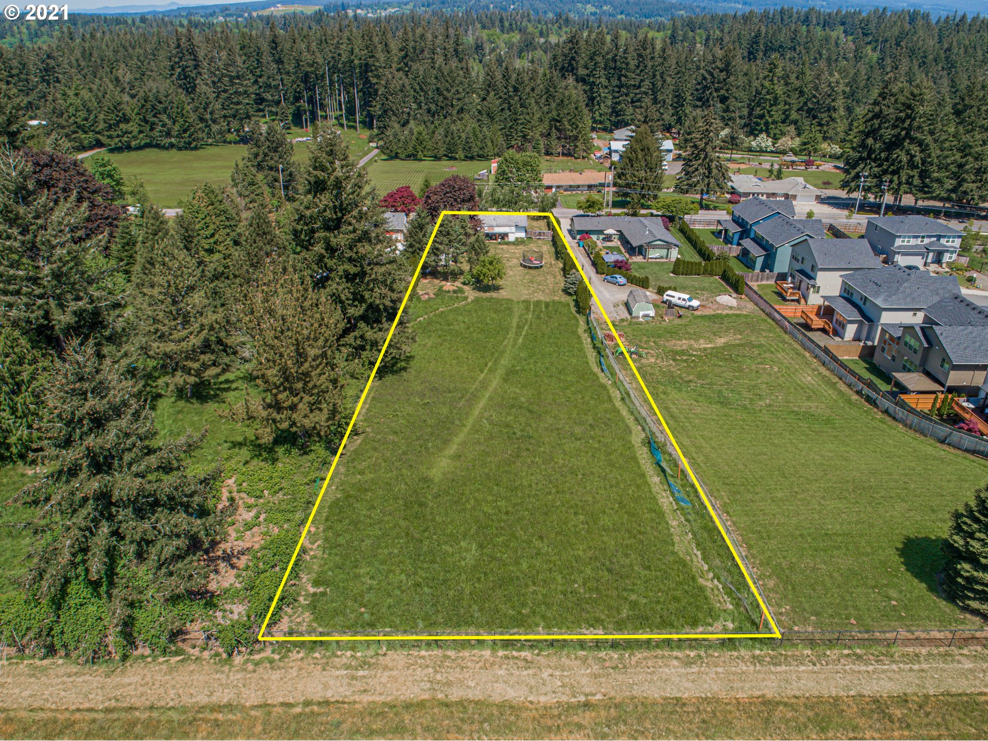 27503 Southeast 15th Street Camas, WA 98607 - Photo 6 of 12 a view of swimming pool