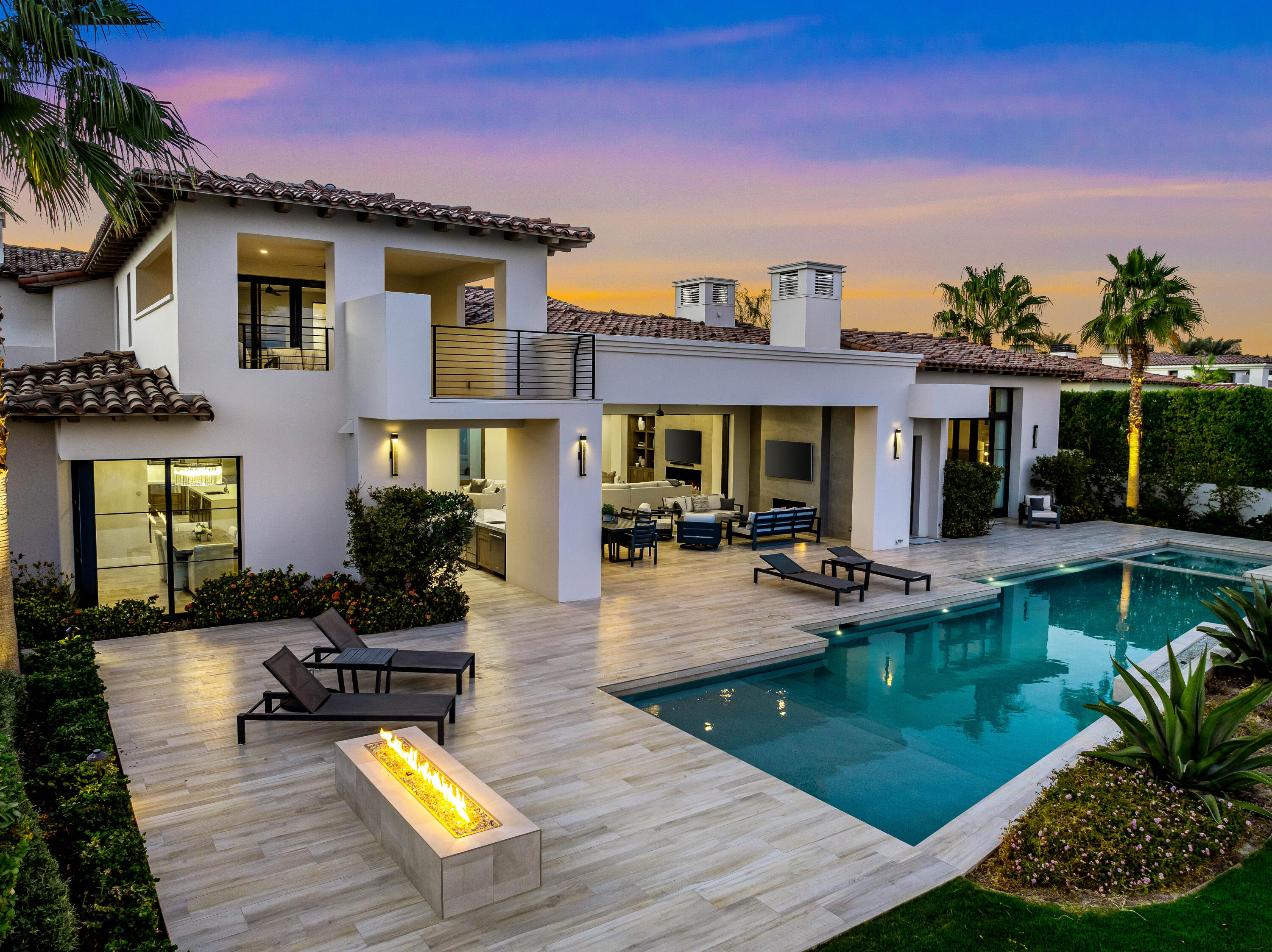 53488 Via Strada La Quinta, CA 92253 - Photo 39 of 56 a view of a house with swimming pool and sitting area