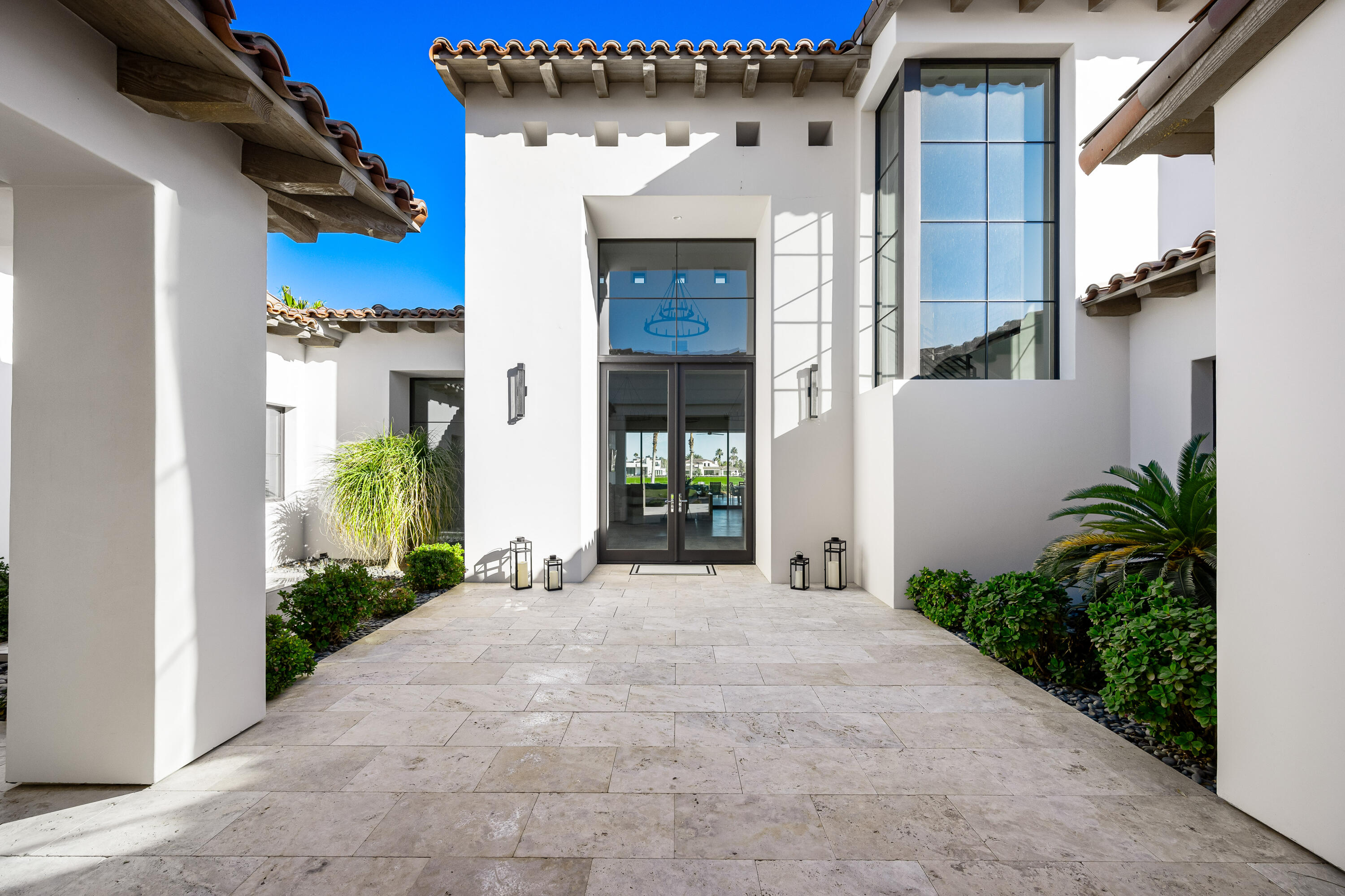 53488 Via Strada La Quinta, CA 92253 - Photo 5 of 56 22-print-VN_Strada_OPMG_1124_022