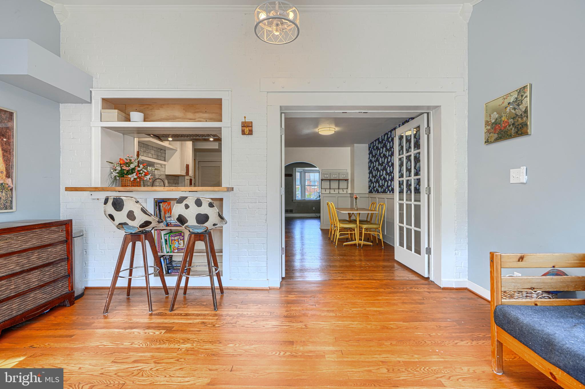 1627 Aberdeen Road Towson, MD 21286 - Photo 24 of 65 Breakfast bar