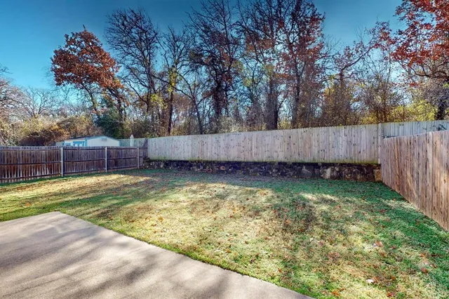 $2,300 | 7544 Fresh Springs Road, Fort Worth, TX 76120