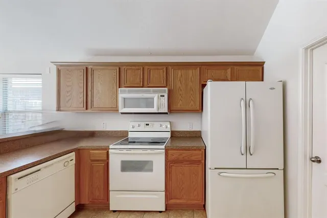 $2,300 | 7544 Fresh Springs Road, Fort Worth, TX 76120