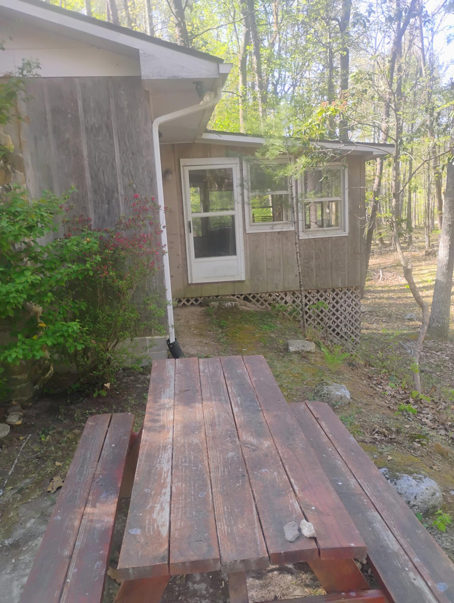 425 Miller Cove Road Catawba, VA 24070 - Photo 3 of 19 1000000401