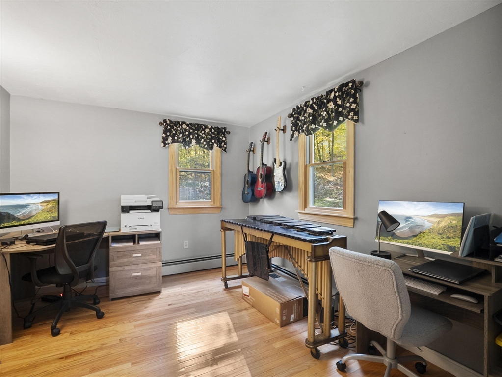 20 Bayberry Hill Road Townsend, MA 01469 - Photo 9 of 36 Gallery Image 9