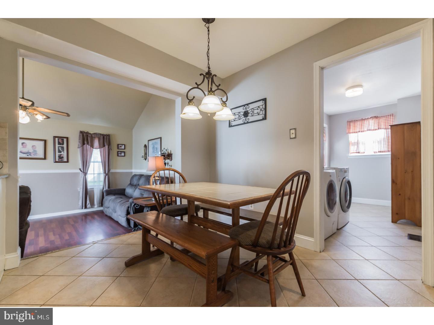 13 Mayapple Road Sicklerville, NJ 08081 - Photo 8 of 25 Gallery Image 8