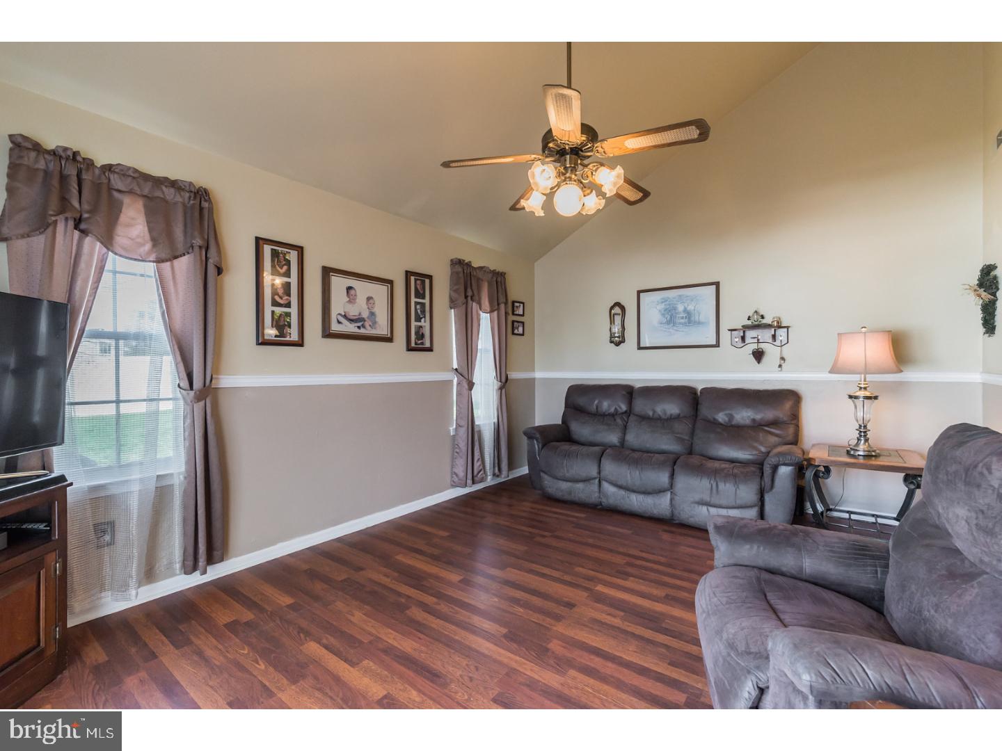 13 Mayapple Road Sicklerville, NJ 08081 - Photo 10 of 25 Gallery Image 10