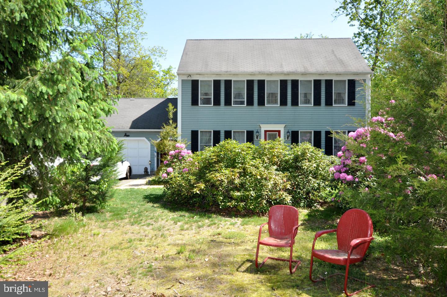 44 Patty Bowker Road Tabernacle, NJ 08088 - Photo 2 of 33 Very private front yard
