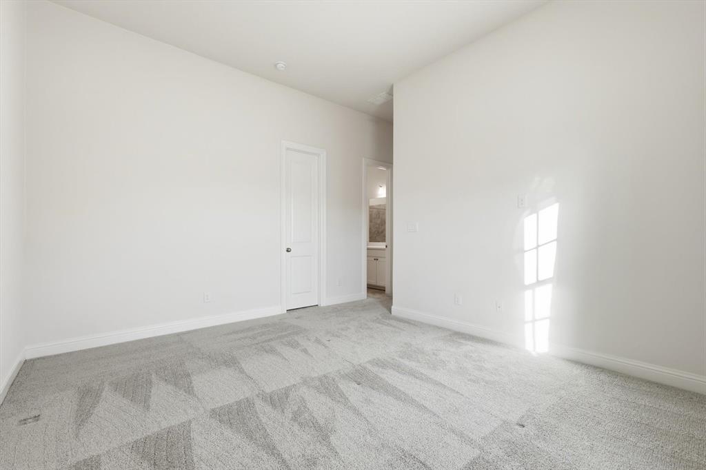3968 Sevilla Drive Frisco, TX 75034 - Photo 10 of 38 a view of an empty room and window