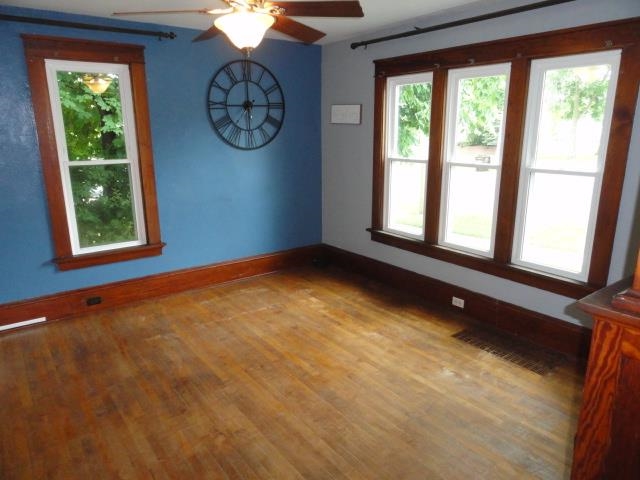 318 North 3rd Street Fort Atkinson, WI 53538 - Photo 18 of 48