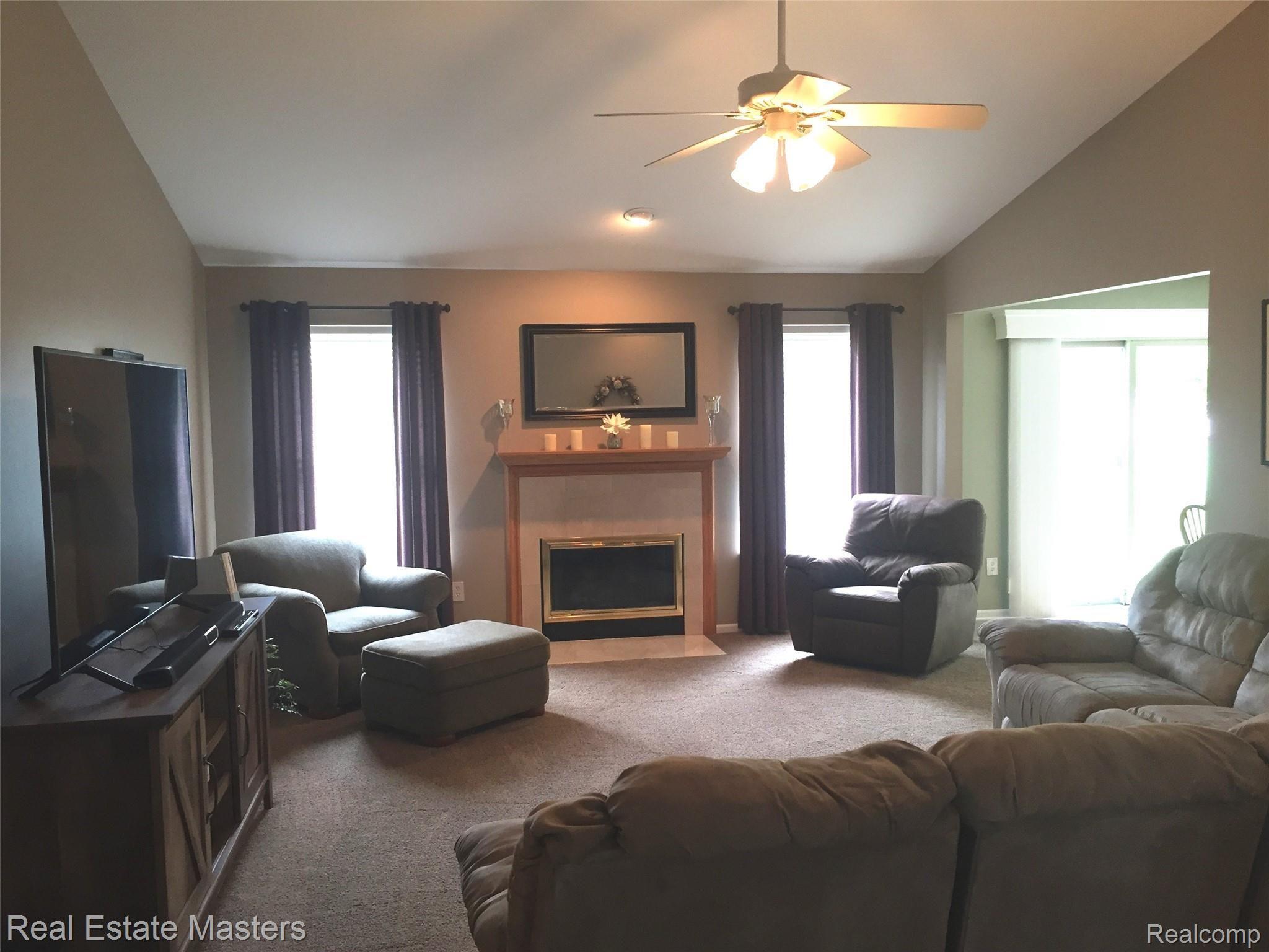 28347 Gamble Road New Baltimore, MI 48047 - Photo 6 of 25 gam5.JPG