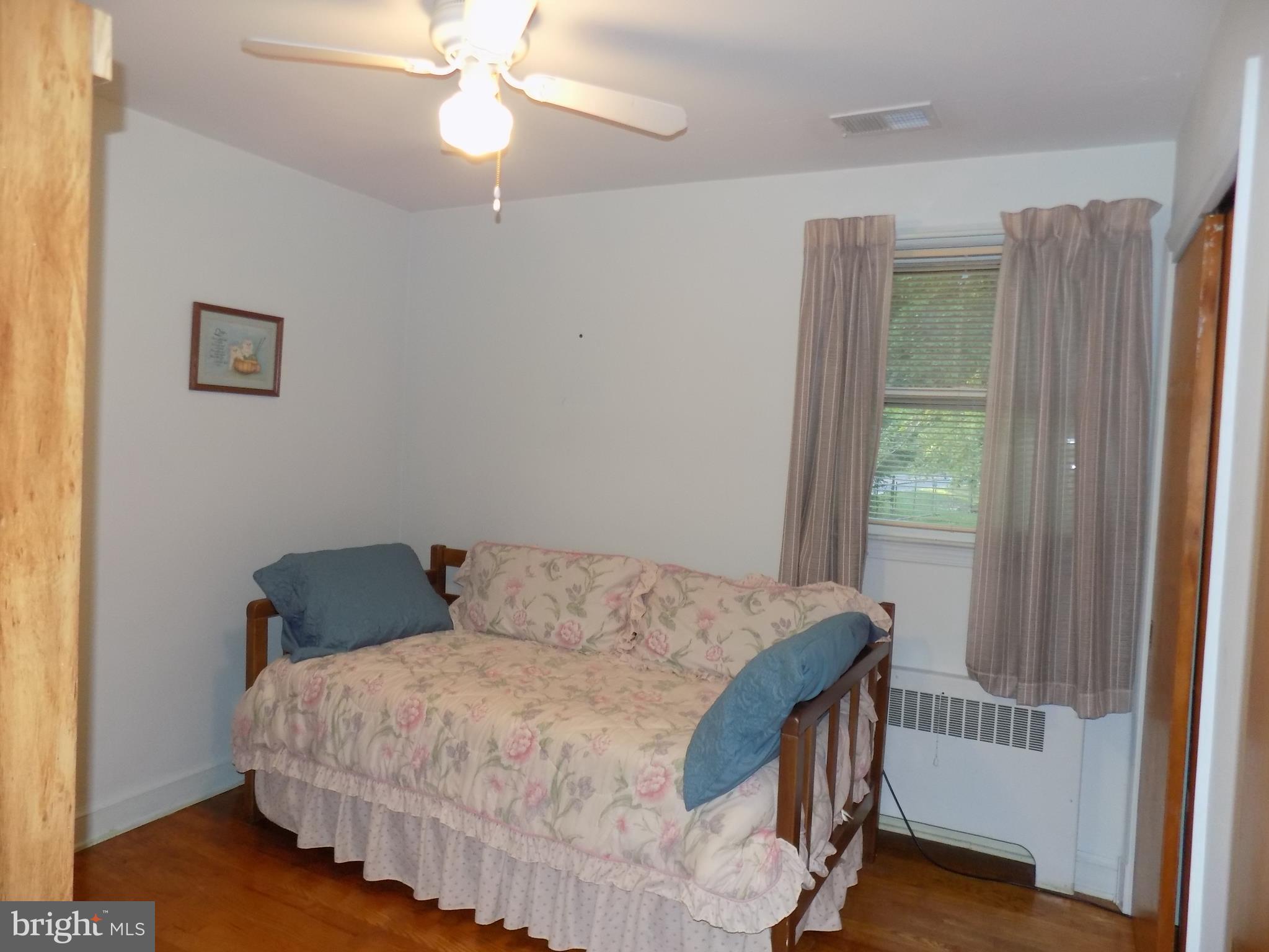 9603 Atom Road Clinton, MD 20735 - Photo 9 of 30 3rd Bedroom