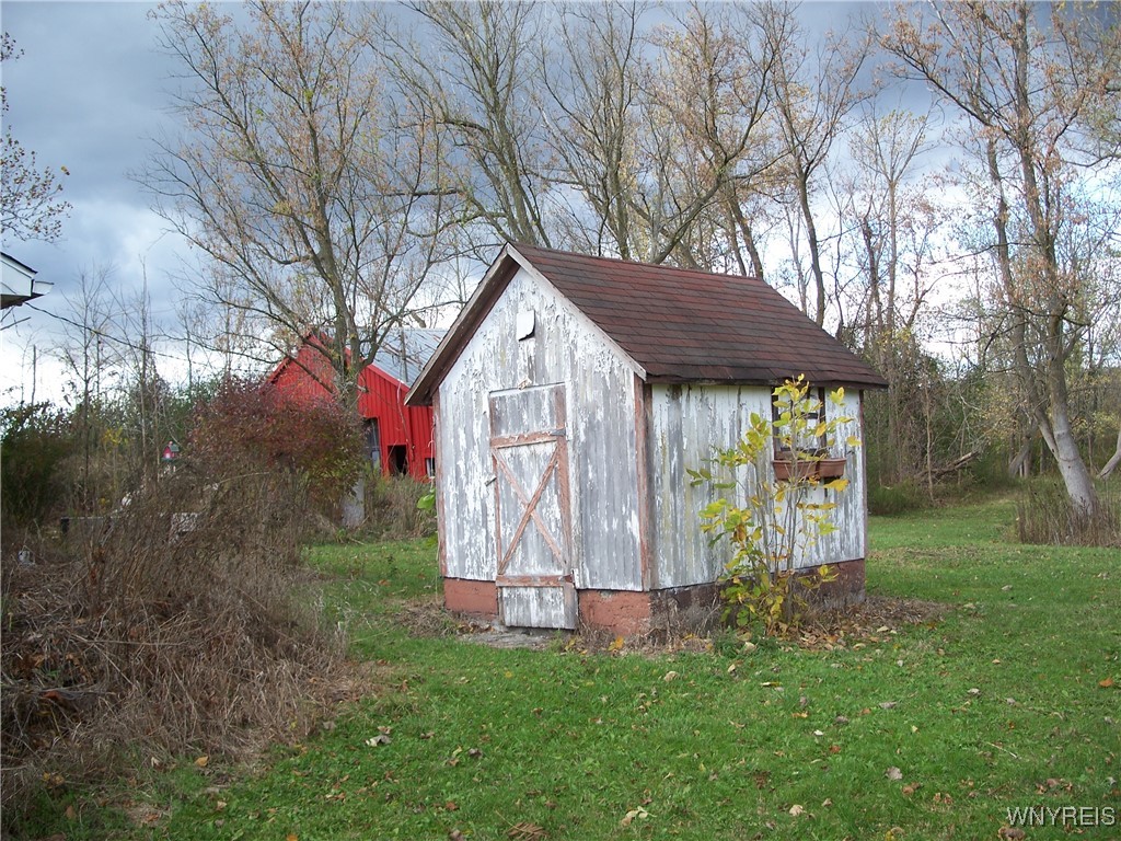 11536 Hunts Corners Road Newstead, NY 14001 - Photo 4 of 17