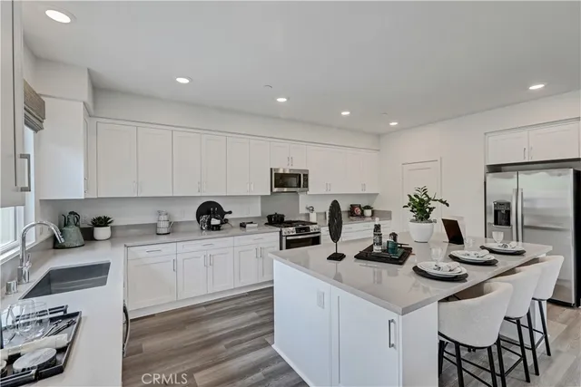 $618,030 | 6470 Marblebrook Avenue, Hesperia, CA 92345