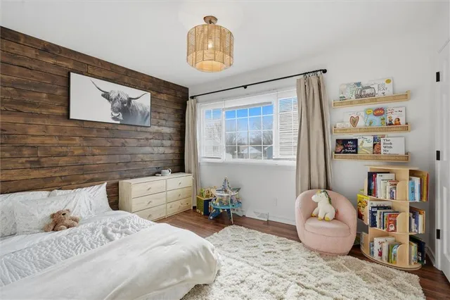 $330,000 | 1300 Robin Court, Kearney, MO 64060