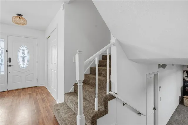 $330,000 | 1300 Robin Court, Kearney, MO 64060