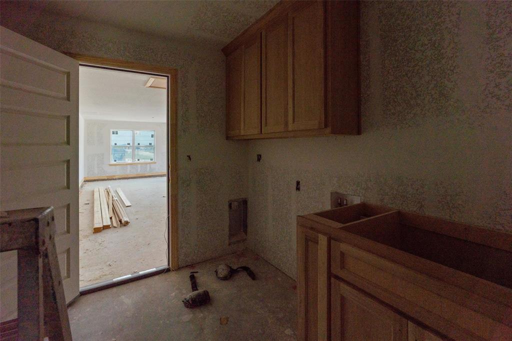 1300 Promised Land Road Hewitt, TX 76643 - Photo 23 of 34 Additional content