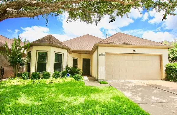 $2,650 | 1811 Emerald Green Drive, Houston, TX 77094