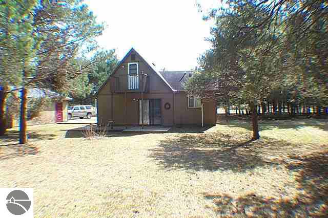 2801 Twin Lake Road Lupton, MI 48635 - Photo 10 of 13 1755071-9.JPG