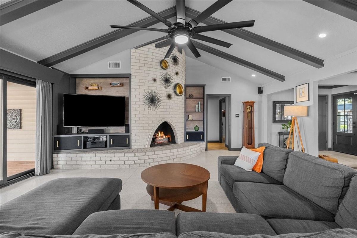1630 Bowline Road Houston, TX 77062 - Photo 12 of 46