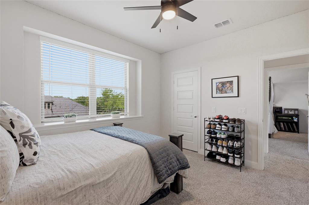 864 Shadow Valley Road Whitesboro, TX 76273 - Photo 37 of 40 Bedroom