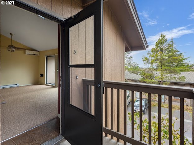7524 Southwest Barnes Road, Unit A Portland, OR 97225 - Photo 14 of 21 Gallery Image 14