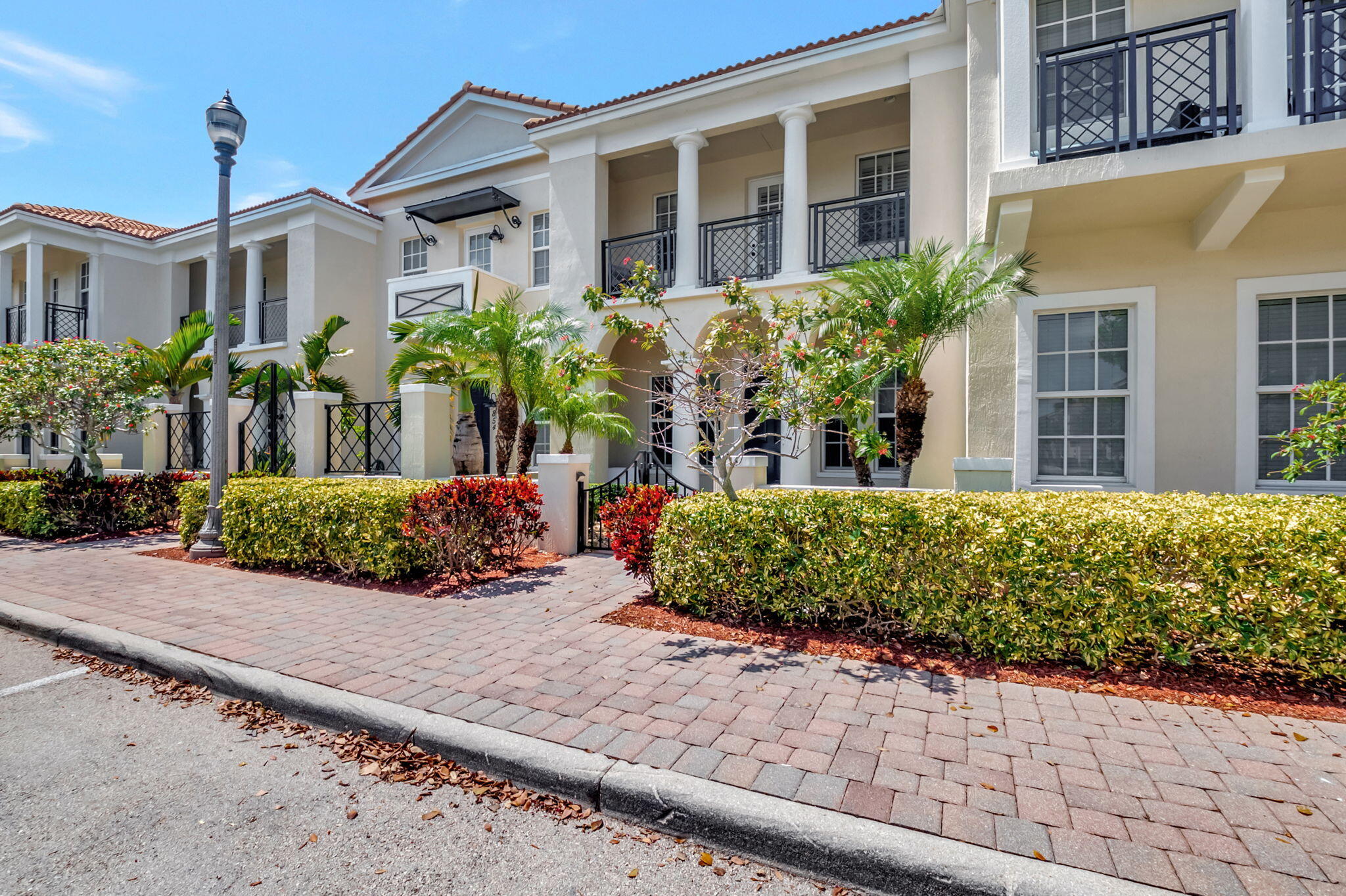 850 Northwest 83rd Lane Boca Raton, FL 33487 - Photo 3 of 46 3-web-or-mls-DSC_5612